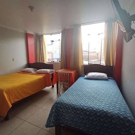 Hotel Los Gladiolos Кахамарка Екстериор снимка
