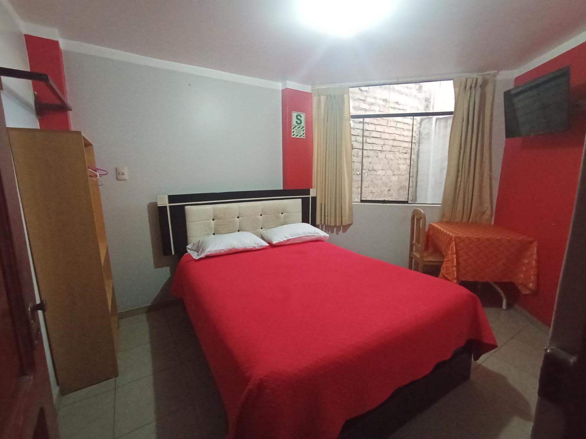 Hotel Los Gladiolos Кахамарка Екстериор снимка