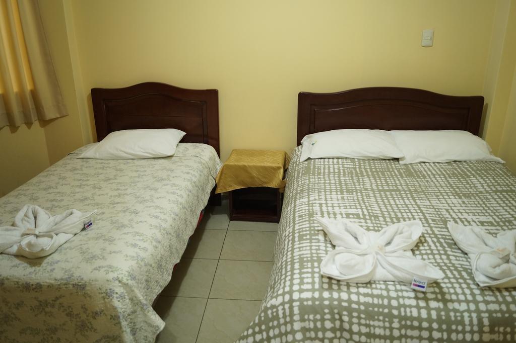 Hotel Los Gladiolos Кахамарка Екстериор снимка