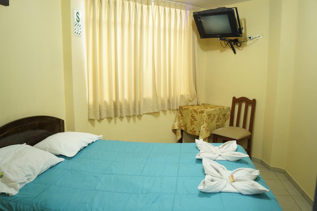 Hotel Los Gladiolos Кахамарка Стая снимка